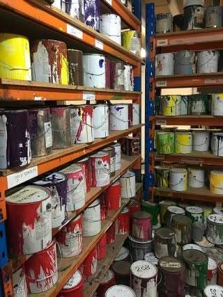 smaltimento barattoli vernice