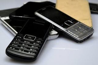 smaltimento cellulari rotti 