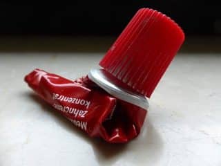 tubetti dentifricio vuoti 